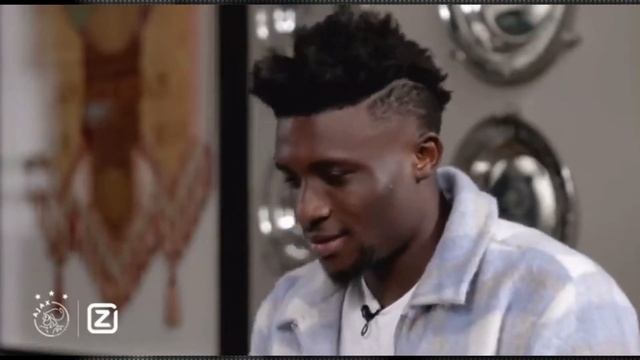 Kudus hosted Stonebwoy at Ajax camp as they react to his 5thDimension Album смотреть онлайн