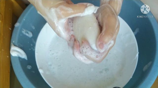 МЫЛИМ мыло/асмр/wash Soap/soaked Soap/РАЗМОКАЕТ на глазах/Soapsuds AsmR