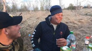 Частушки под гармонь от нашего кореша. Отмечаем Пасху в кругу друзей.