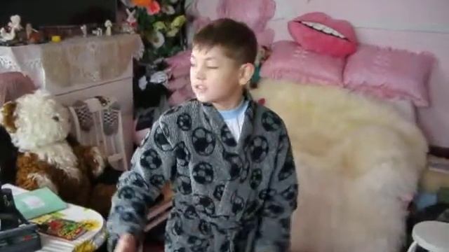 Игорь Мазнин "Давайте будем дружить друг с другом" смотреть онлайн