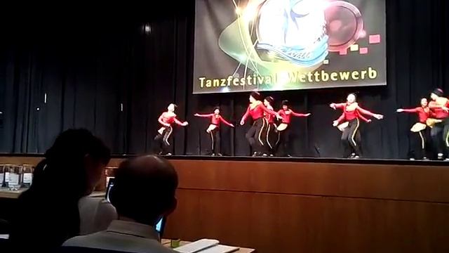Ой при лужке. Народно- стилизованный танец смотреть онлайн