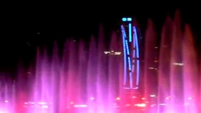 Фонтан лазерное шоу в эмирате Шарджи смотреть онлайн