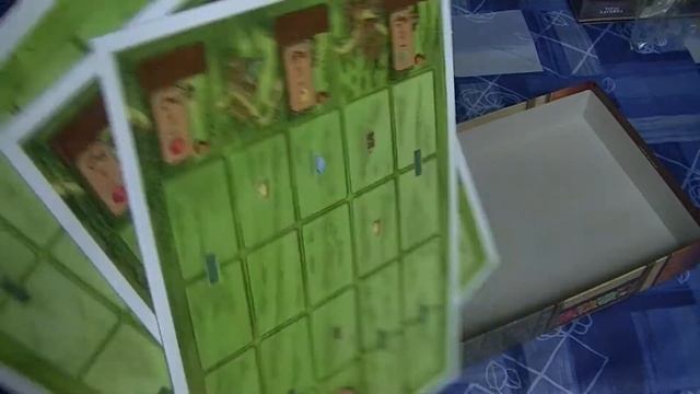 Abriendo la caja de "Glass Road" de Uwe Rosenberg смотреть онлайн