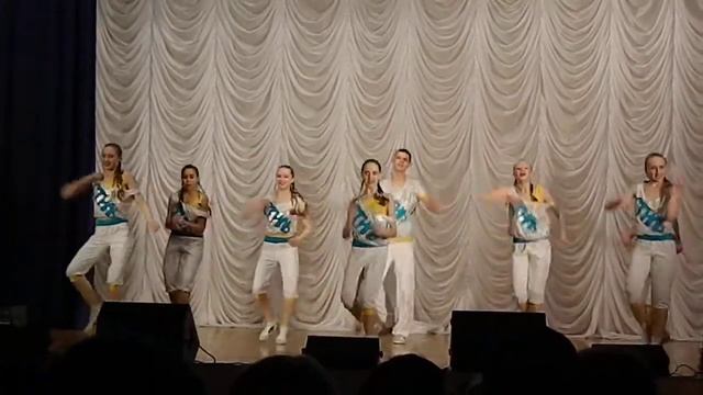 Танец "Живущие миром" смотреть онлайн