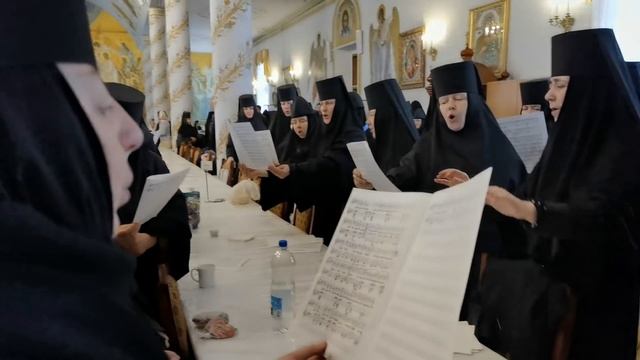 Рождественская трапеза. Дивное Дивеево. смотреть онлайн