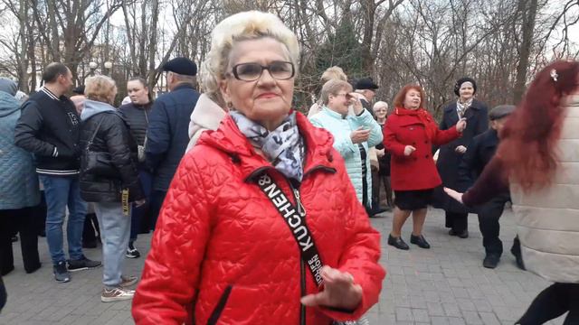 Таня,Танечка, Танюша. С днём рождения. В Гомельском парке. 08.04.2023. смотреть онлайн
