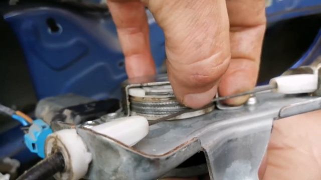 "ШЕВРОЛЕТ ЛАЧЕТТИ" (скрежет электростеклоподъемника) смотреть онлайн