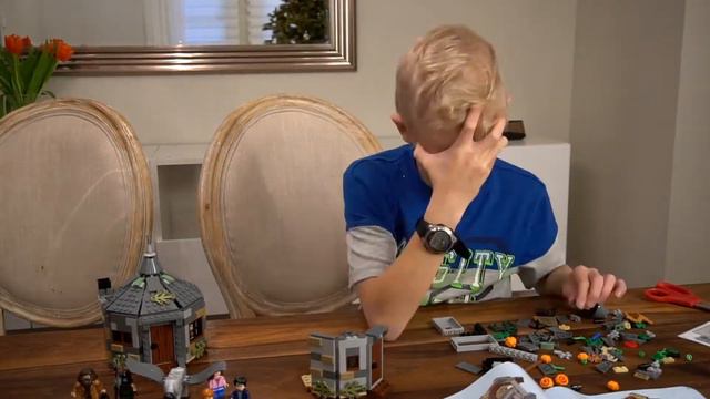 ЛЕГО Гарри Поттер Хижина Хагрида - LEGO смотреть онлайн