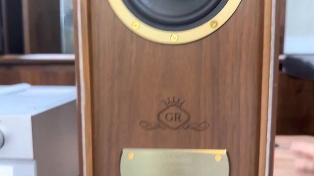 Thêm 1 SIÊU PHẨM phân khúc MINI - Sự kết hợp HOÀN HẢO giữa TECHNICS C700 & TANNOY AUTOGRAPH MINI смотреть онлайн