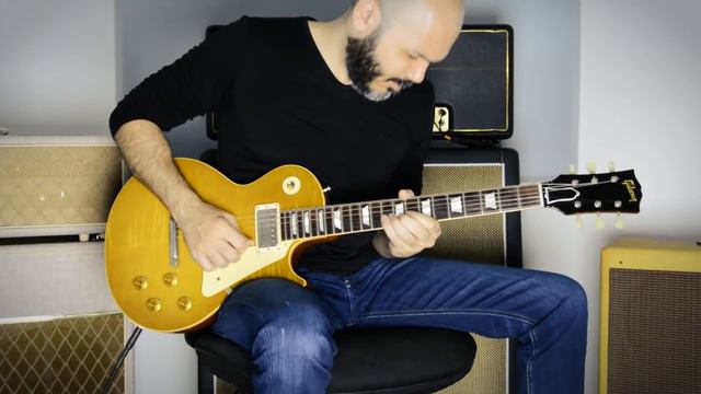 Guitar Solos - ACOUSTIC vs. ELECTRIC! смотреть онлайн