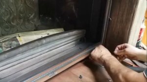 Ремонт камина. Замена стекла в каминной топке.