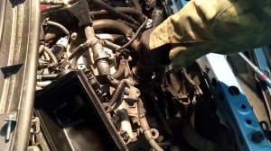 Toyota Aqua | Чистка дроссельной заслонки.