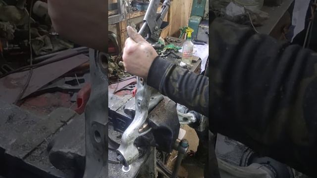 рычаги инфинити. ремонт рычагов. смотреть онлайн