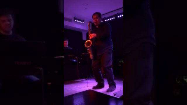 🎷🎼❤️"All Apologies" Антон Румянцев Соло на саксофоне смотреть онлайн