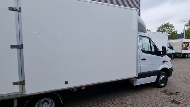 MB SPRINTER 513 CDI KOFFER LADEBORD GVW 3500 KG смотреть онлайн
