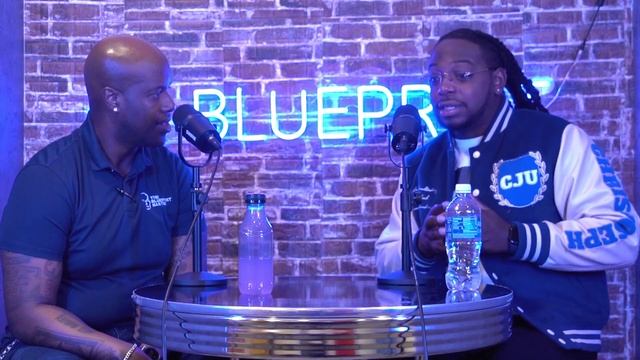 HOW TO USE AI TO BUILD YOUR CREDIT смотреть онлайн