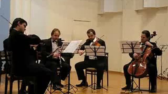 Brahms Klarinettenquintett смотреть онлайн