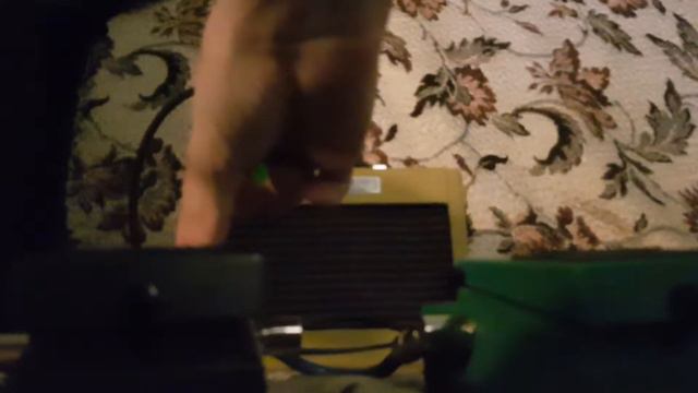 How well does the Fender mini twin-amp take on FX pedals (reverb, delay, tremolo) смотреть онлайн