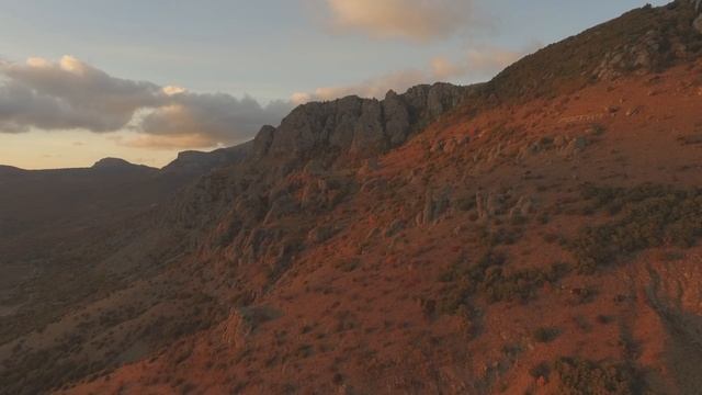 Красный закат на Димерджи смотреть онлайн