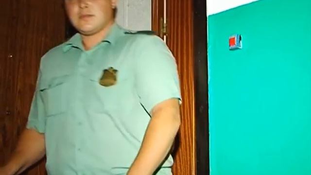 Взломали квартиру смотреть онлайн
