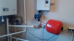 Врезка электро котла в контур двух трубки.