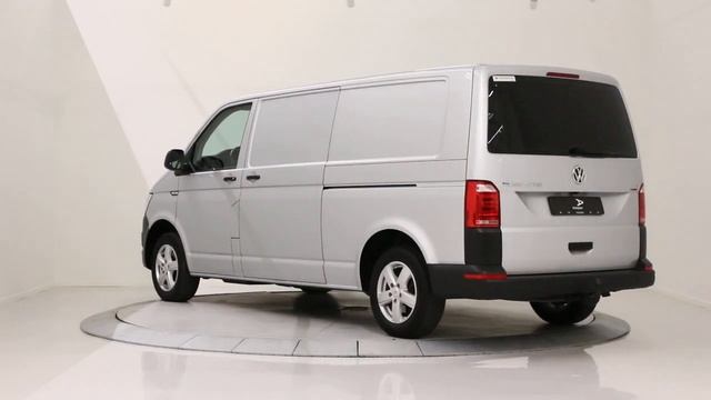 VW Transporter, 2017 смотреть онлайн