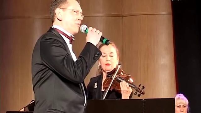 Светлана Безродная и Сергей Полянский ЛУННАЯ РАПСОДИЯ смотреть онлайн