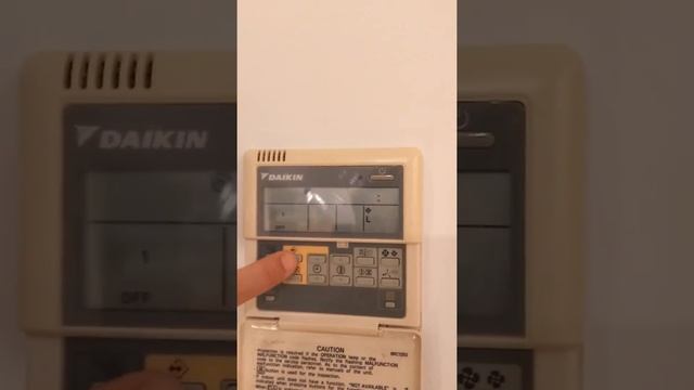 Daikin BRC1D52 - Programming/scheduling timer on the air conditioner смотреть онлайн