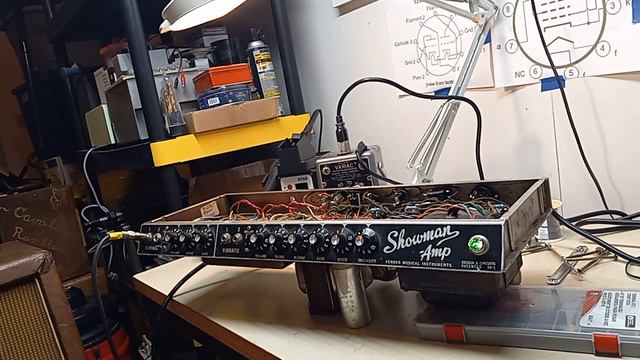 1966 Fender Blackface Showman...lives again. смотреть онлайн