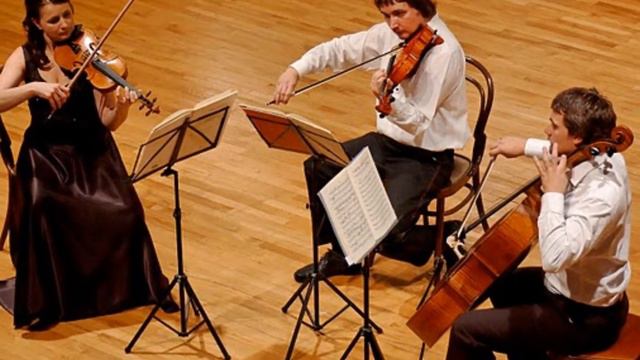 Pusticki Trio live смотреть онлайн