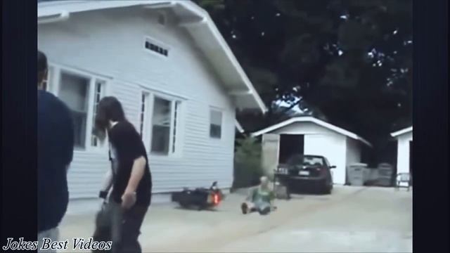 Основы управления мотоциклом. Урок №1 смотреть онлайн