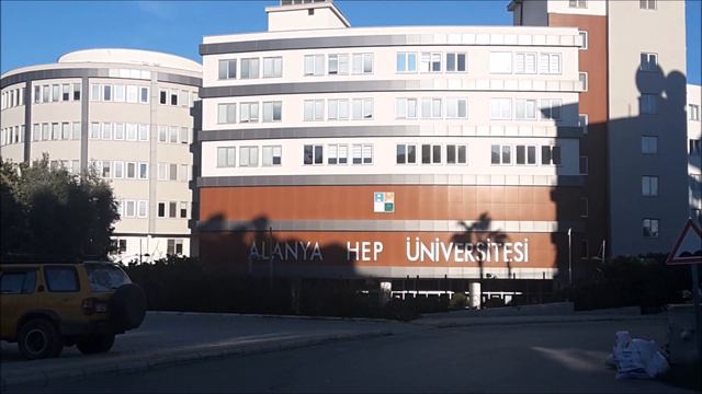 Прогулка по Алании зимой, улицы турецкого города. смотреть онлайн