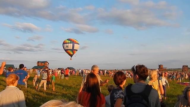 Запуск воздушного шара (теплового аэростата) смотреть онлайн