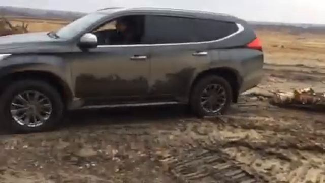 pajero sport 3 и валежник смотреть онлайн