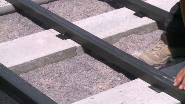 Как монтировать террасную доску из ДПК своими руками. #террасамонтаж #терраснаядоскамонтаж смотреть онлайн