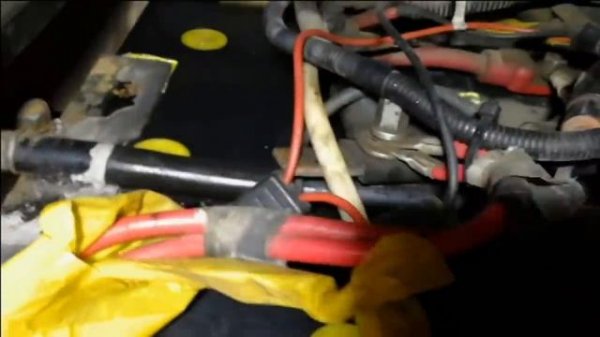 Дальнобой на KW.  Новый топливопровод.. (1)