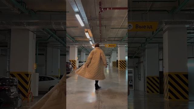 Для тех, кто против шуб из меха животных, идеальные и стильные варианты экошуб от @onlymestore ? смотреть онлайн