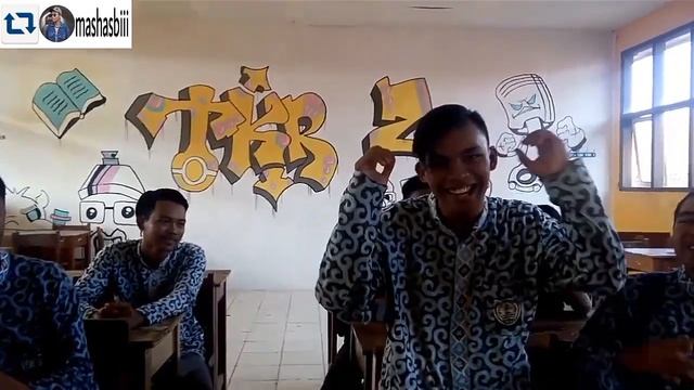 KETIKA TIK TOK MERAJALELA - KOMPILASI VIDEO LUCU - ONYON CLUB смотреть онлайн