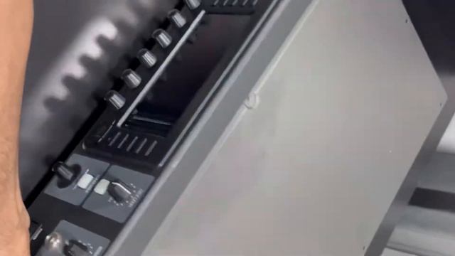 X32 Rack смотреть онлайн