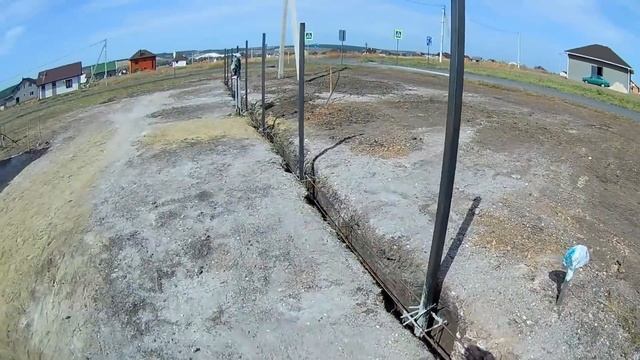 ПОЛНАЯ СТОИМОСТЬ забора СВОИМИ РУКАМИ на 2021 год!Самому или нанять бригаду?Сделал по нашим ВИДЕО! смотреть онлайн