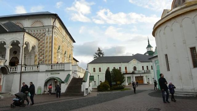 Троице Сергиева Лавра - Колокольный звон в Сергиевом Посаде! смотреть онлайн