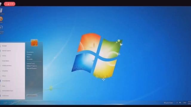 Windows 7 & 95 On Roblox (ROBLOX GAMEPLAY)