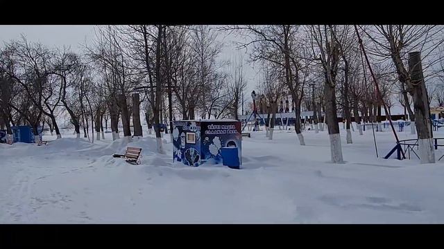 08.03.2021парк аттракционов зимой.Рудный смотреть онлайн