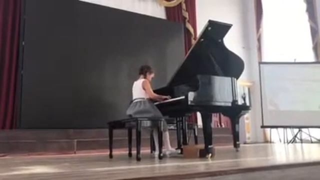 Конькова Виктория Э Григ Танец эльфов смотреть онлайн