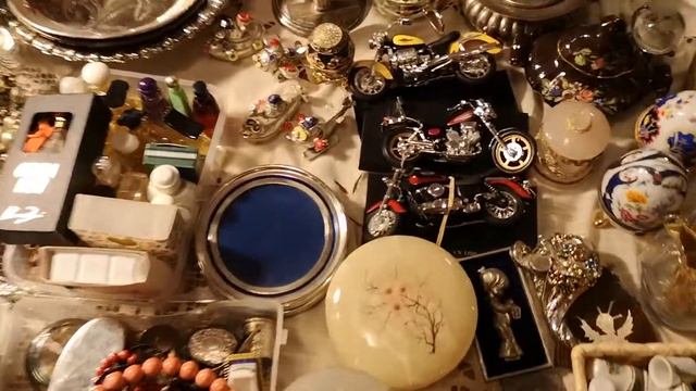 Антикварный маркет Блошинка. Часть 1 смотреть онлайн