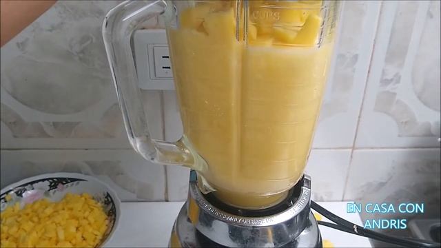 TORTA CON MANGOS EN SARTEN