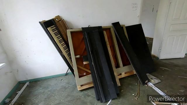 Старинный исторический дом будет снесен. А когда-то здесь была школа искусств и ремесел смотреть онлайн