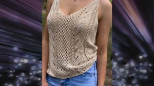 Летние маечки и топики спицами и крючком.