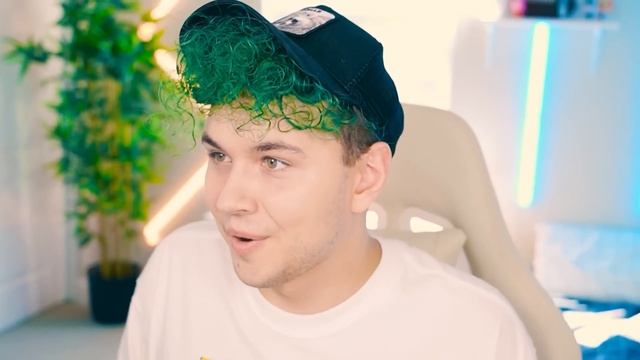 КТО в ЭТО ИГРАЕТ? ? Что за PLAYMARKET (Игры на телефон)