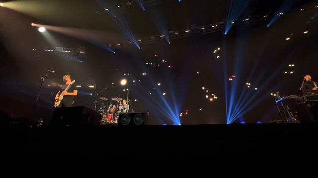 КИНО - Печаль (Live • Владивосток • 18.04.2023) смотреть онлайн